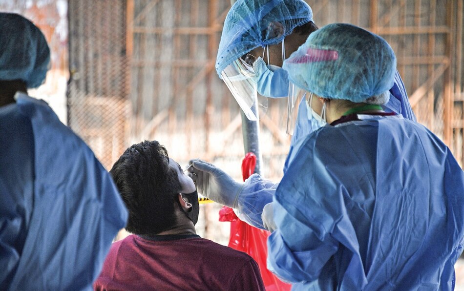 Se informa de 16 defunciones en las últimas horas por la Covid-19; detectan 900 casos nuevos de infectados