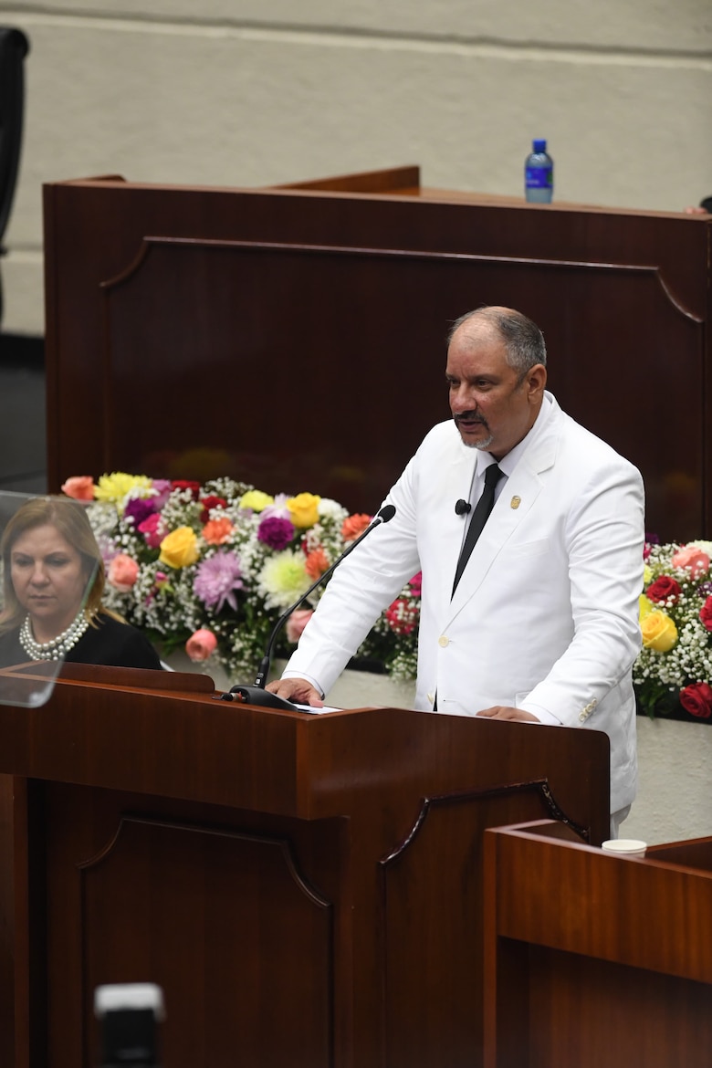 Voto a voto, Jorge Herrera se impone y frena el avance de la candidata de Martinelli