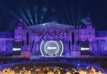 Más de 15,000 personas vibran en Icónica Sevilla Fest al ritmo de Bizarrap