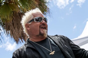 El chef estadounidense Guy Fieri compra una mansión por 7.3 millones en Florida