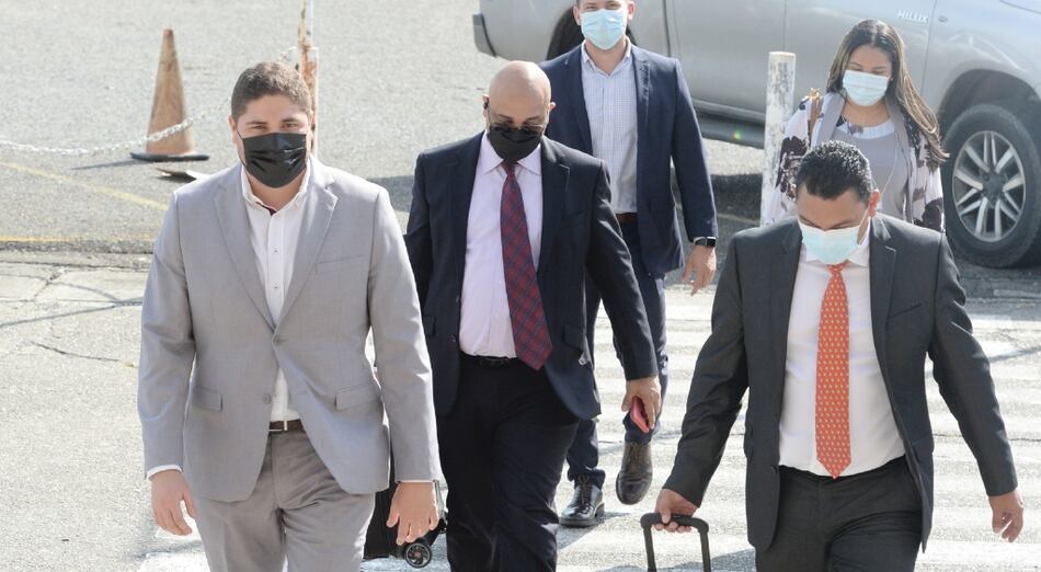 Imputados en caso de las bolsas solidarias conservan sus puestos