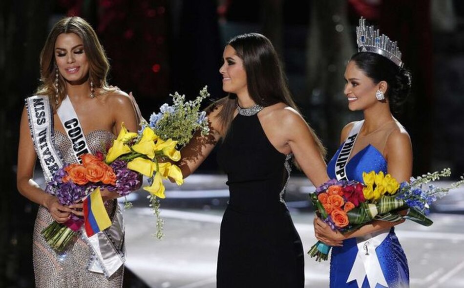 Tras error sin precedentes, Filipinas gana Miss Universo