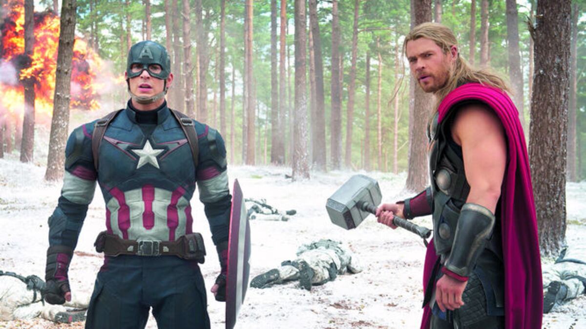 Los héroes se toman el cine