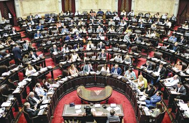Argentina toma medidas para superar crisis financiera