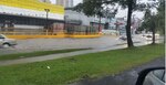 Fuertes lluvias causan inundaciones en varias vías de la capital