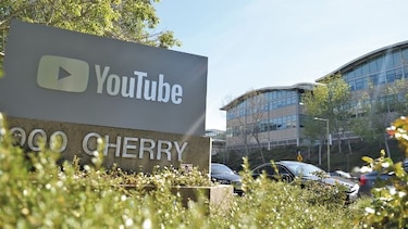 YouTube invertirá en medios en lucha contra ‘fake news’