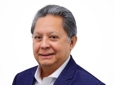 El cirujano Manuel Zambrano Chang es designado como próximo viceministro de Salud