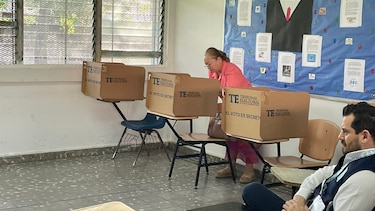 Primarias del PRD: Ya comenzaron las votaciones; habilitan mil 165 centros a nivel nacional