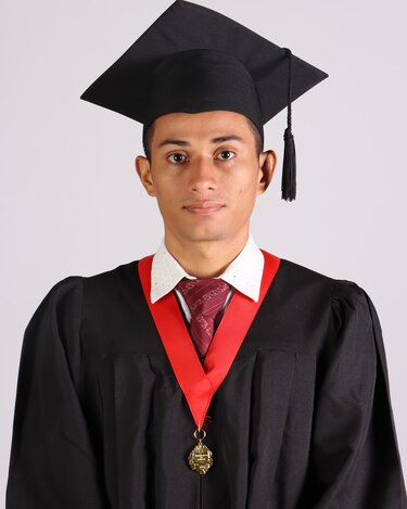 La Universidad de Panamá presenta a los graduados de su Facultad de Derecho y Ciencias Políticas