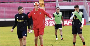 Gary Stempel no se guarda nada ante Venezuela