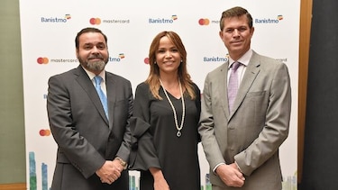 Banistmo y Mastercard presentan su tarjeta de débito Contactless