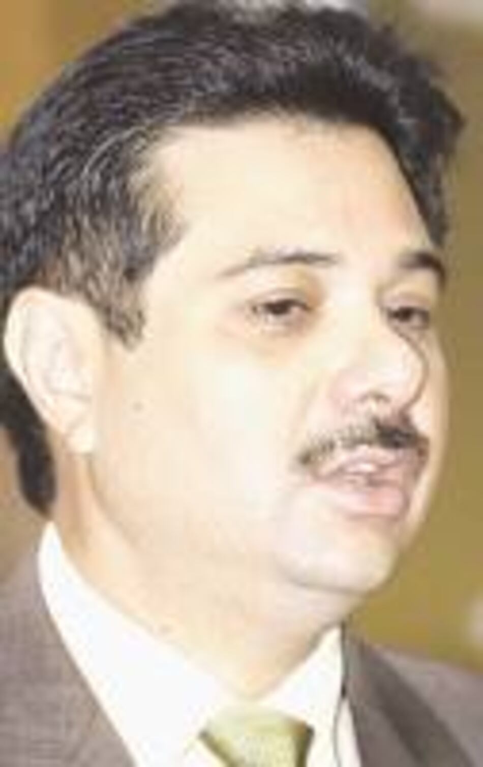 Fiscal pide levantar fuero a 5 legisladores