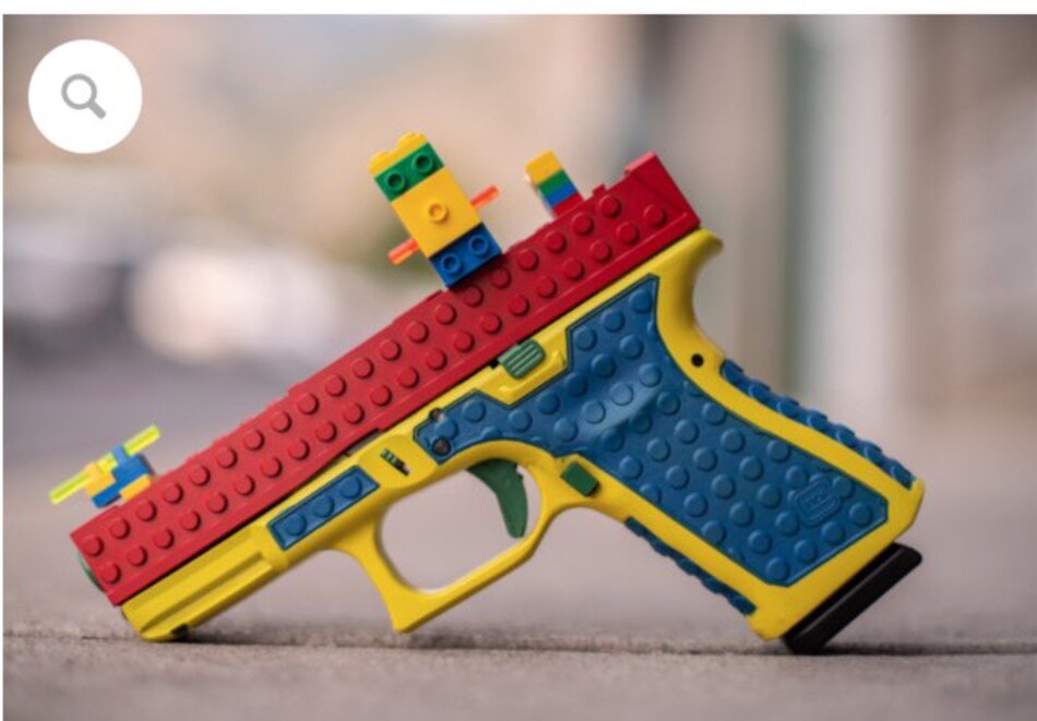 Polémica en Estados Unidos por pistola que se asemeja a un juguete Lego