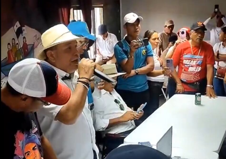 Docentes de Aeve autorizan a firmar acuerdo con Meduca que pone fin al paro