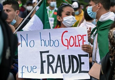 Opositores salen a las calles de Bolivia contra la detención de expresidenta Áñez