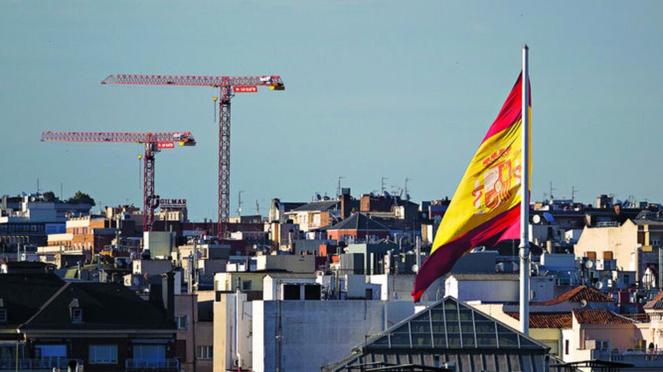 Investigan a dueño de constructora OHL