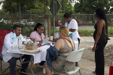 Migrantes en el sur de México enfrentan graves problemas de salud en condiciones precarias