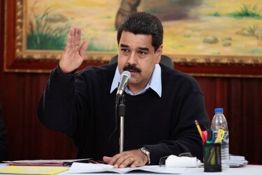 Nicolás Maduro denuncia campaña financiera internacional contra Venezuela
