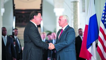 Barajan opciones en crisis de Venezuela