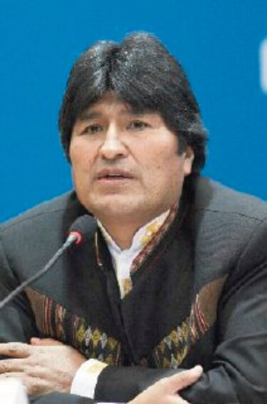 CAF destaca solidez económica de Bolivia