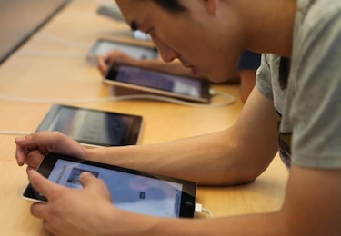Apple podría derrotar a sus rivales con un iPad Mini, estiman analistas