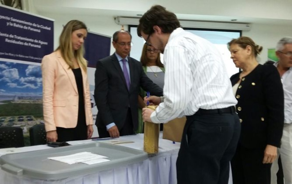 Tres empresas se interesan en proyecto sobre módulo del saneamiento de la bahía de Panamá