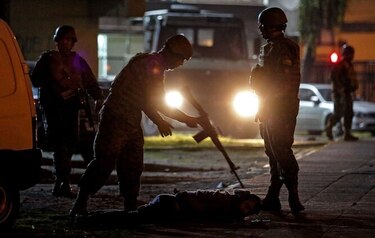 Siete muertos en nueva jornada de protestas y saqueos en Chile