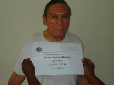 Venden carta de Noriega con instrucciones para el envío de dinero a la cárcel