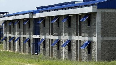 Destituciones, rotaciones y auditorías en centro penitenciario