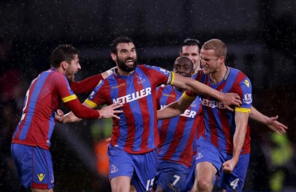 Continúa el desplome de Liverpool en Liga Premier