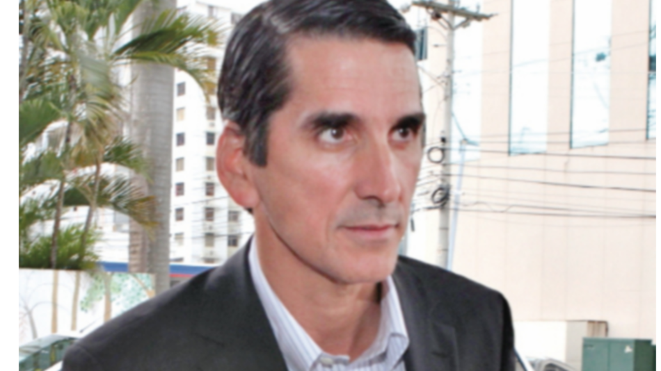 Pleno del TE rechaza impugnación contra Roux