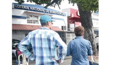 Multas de hasta 100 mil dólares por violar aislamiento