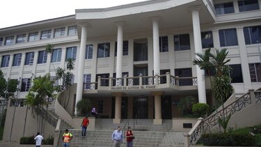 Corte realiza sorteos ante la falta de suplentes