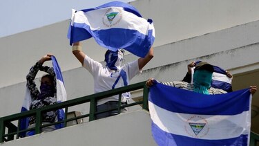 Oposición llama a 'volver a las calles' tras un año de crisis en Nicaragua