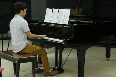 INAC realizará concurso de becas para jóvenes instrumentistas