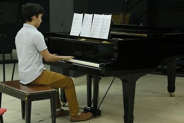 INAC realizará concurso de becas para jóvenes instrumentistas