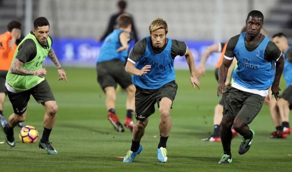 Juventus y Milan se disputan la Supercopa de Italia en el desierto