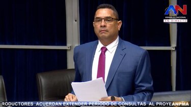 Diputado Ayala justifica el 'gol': 'No he cometido delito'