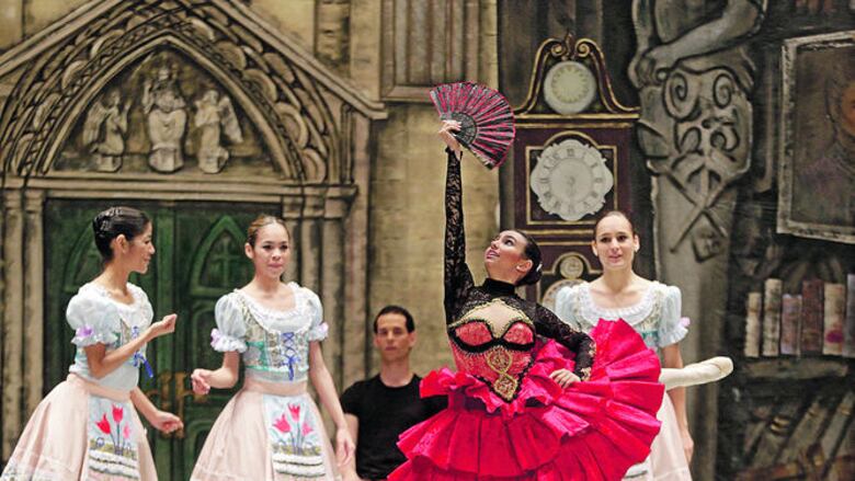 La danza se multiplica