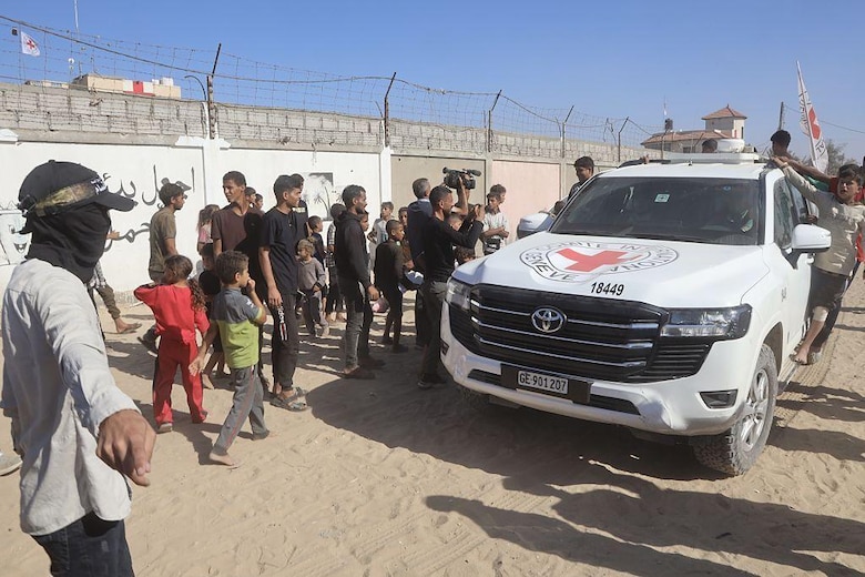 Egipto y la Cruz Roja ayudarán en la búsqueda de los cuerpos de los rehenes israelíes aún en Gaza