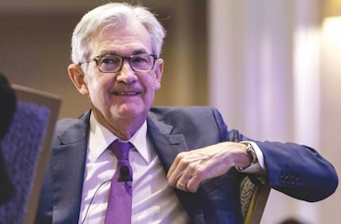 Wall Street termina con ligera baja ante una Fed más agresiva