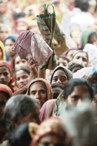 Ciclón ‘Aila’ deja 191 muertos