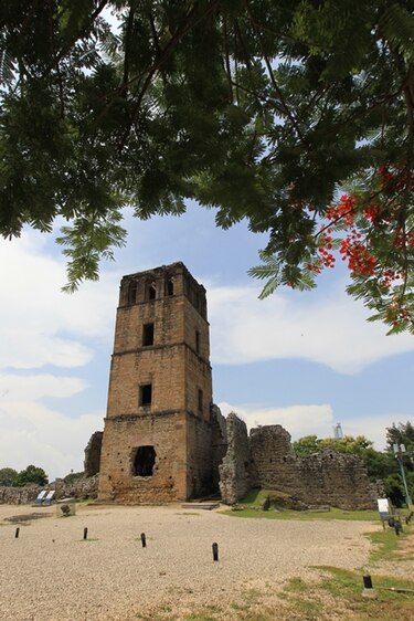 La historia dentro de unas cuantas ruinas