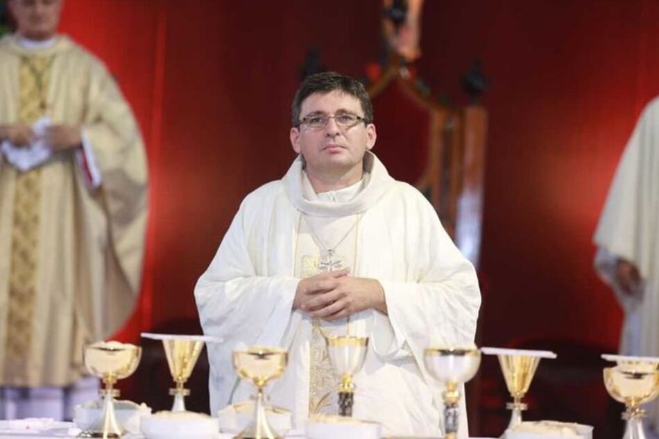 Gobierno dona a la Iglesia católica terreno de 1.2 millones de dólares en Colón