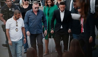 Neymar interrogado más de cinco horas por denuncia de violación