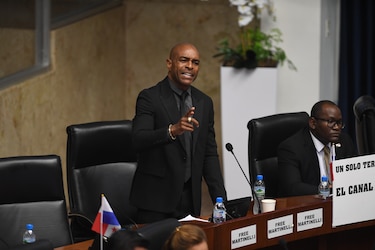 Eligen a Jairo Salazar como jefe de bancada del PRD