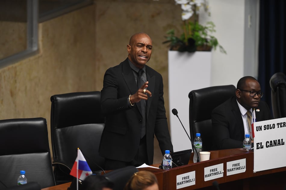 Eligen a Jairo Salazar como jefe de bancada del PRD