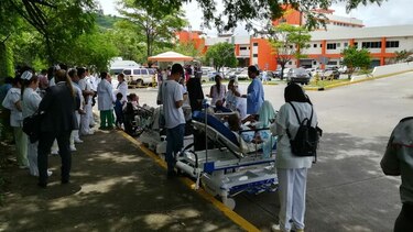 Bomberos descartan fuga de gas en el Hospital San Miguel Arcángel