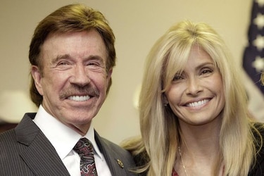 Chuck Norris demanda a fabricante de dispositivos médicos