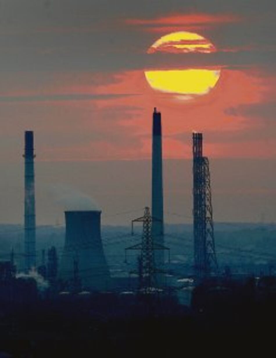 OPEP proyecta bajar su producción